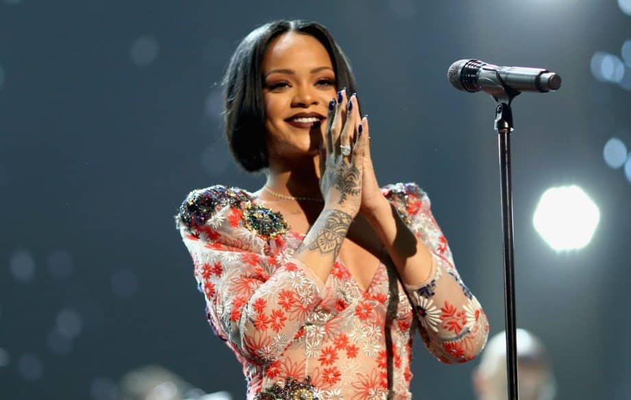 Rihanna singing on stage