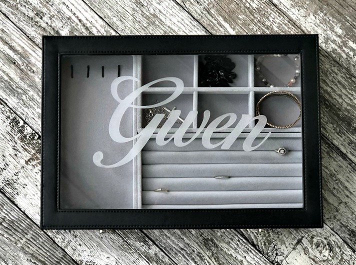 Personalised jewellery box