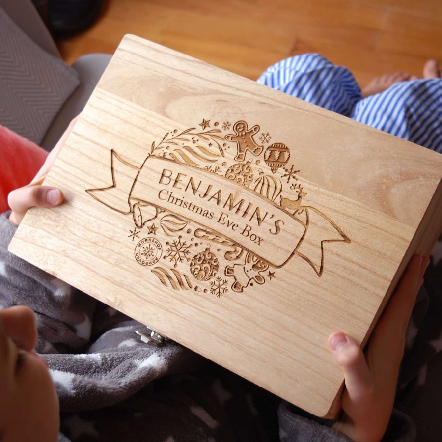 Christmas-Eve-Wreath-Box