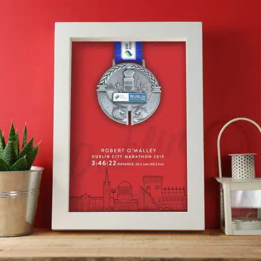 Small-Medal-Frame-Red