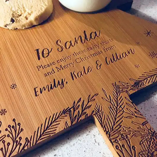 Xmas-Tree-Board-Santa-cluse-up